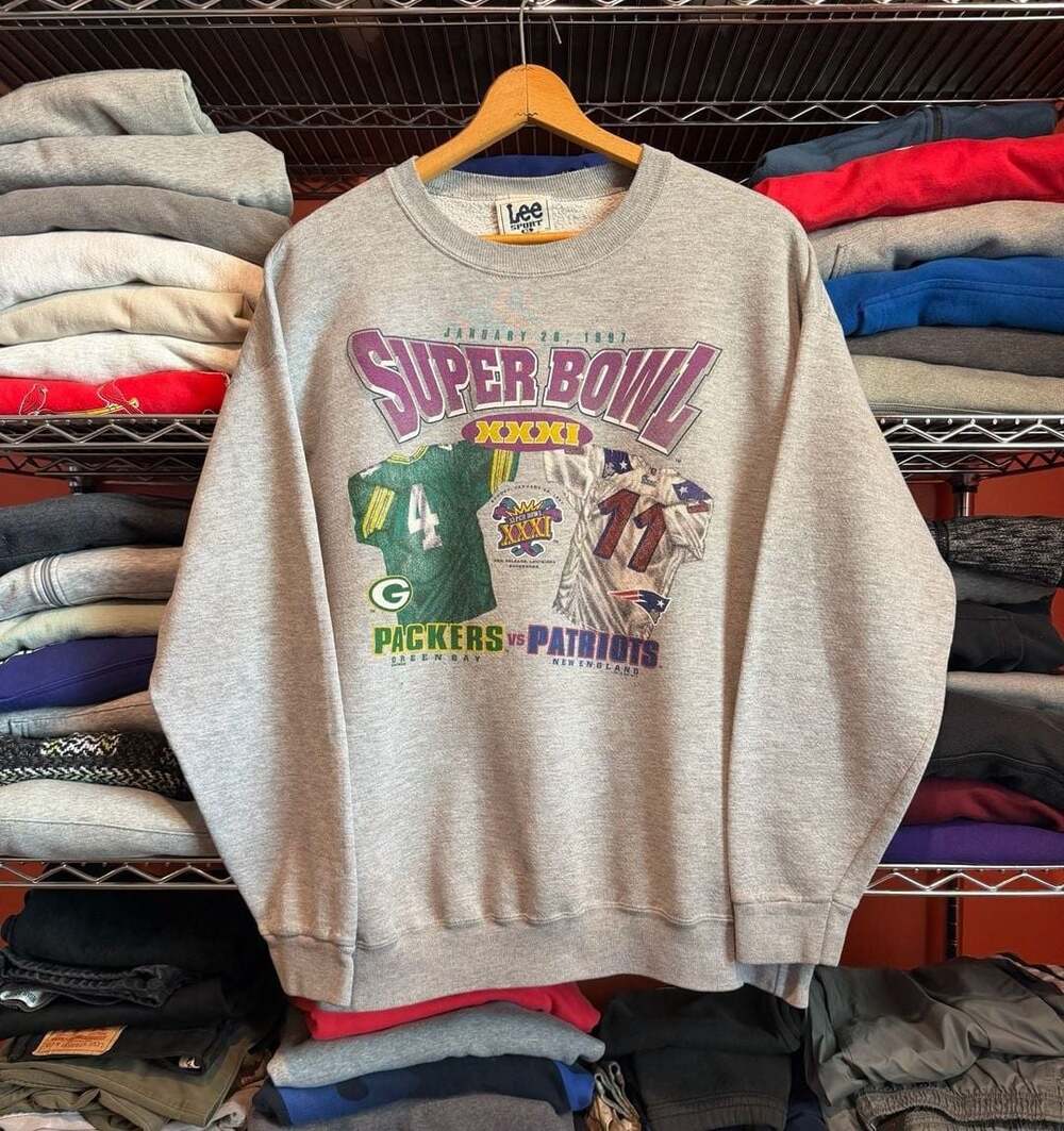 Vintage 1997 Lee Sport Super Bowl XXXI Packers vs Patriots Sweatshirt XL